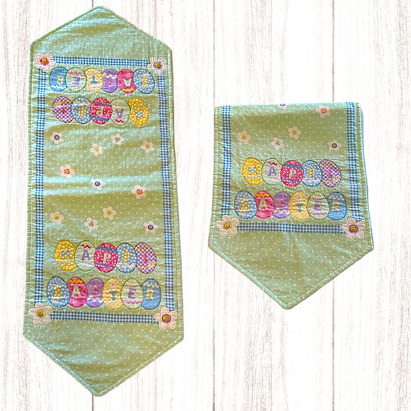 Easter Table Linens Placemats & Runner Set - Picture 2 of 3